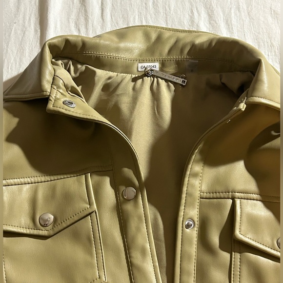 Cropped Leather Jacket - Picture 2 of 4